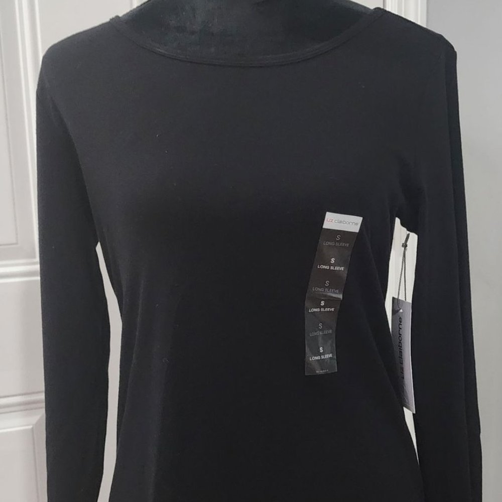 JCP Liz Claiborne- Black scoop neck t-shirt - small